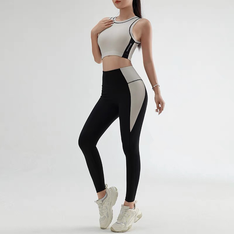 Đồ Tập Gym Yoga Erobic Nữ, Set Áo Dài Tay & Quần Dài Háck Dáng Cực Nóng BH01 - Chất Liệu Co Giãn - Thấm Hút Tốt