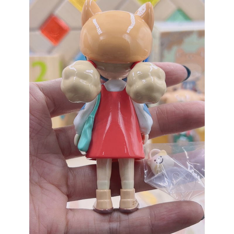 Unbox Chính hãng F.Uni x Molinta trưng bày toys