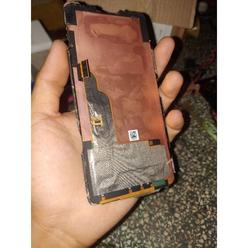 Xác màn hình LG V40