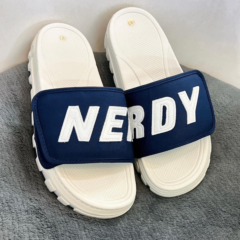 Dép nerrdy quai dán xé cao cấp hottrend, dép nerdy fullbox mới nhất 2023