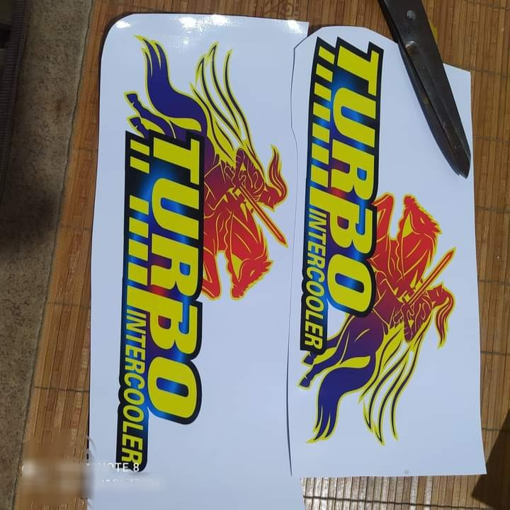 BỘ TEM TURBO  DÁN TRANG TRÍ XE TẢI, XE BEN, Ô TÔ.. CỬU LONG, HOWO. Tem decan chữ Turbo dán xe