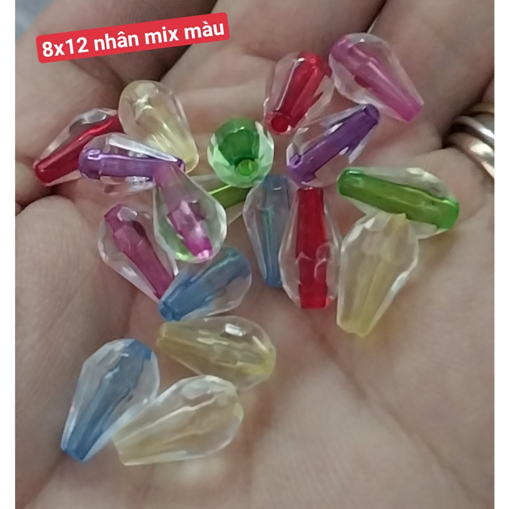 50gam Hạt nhựa hình giọt nước nhiều màu size 8x12mm