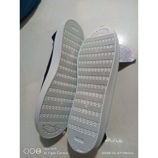 Giày Asia không cột dây thêu bông lúa