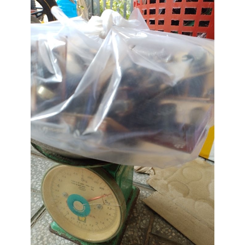 10 mạch công suất 100W.