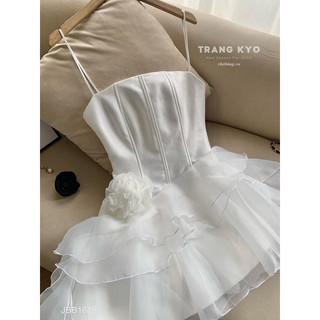 Đầm corset voan tầng