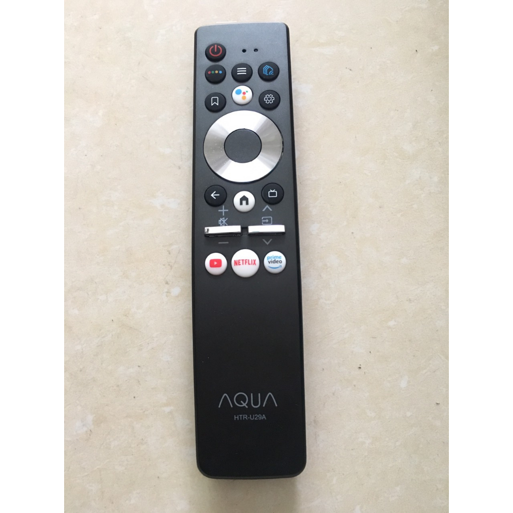 Điều Khiển Tivi Aqua Giọng Nói Đen Cong