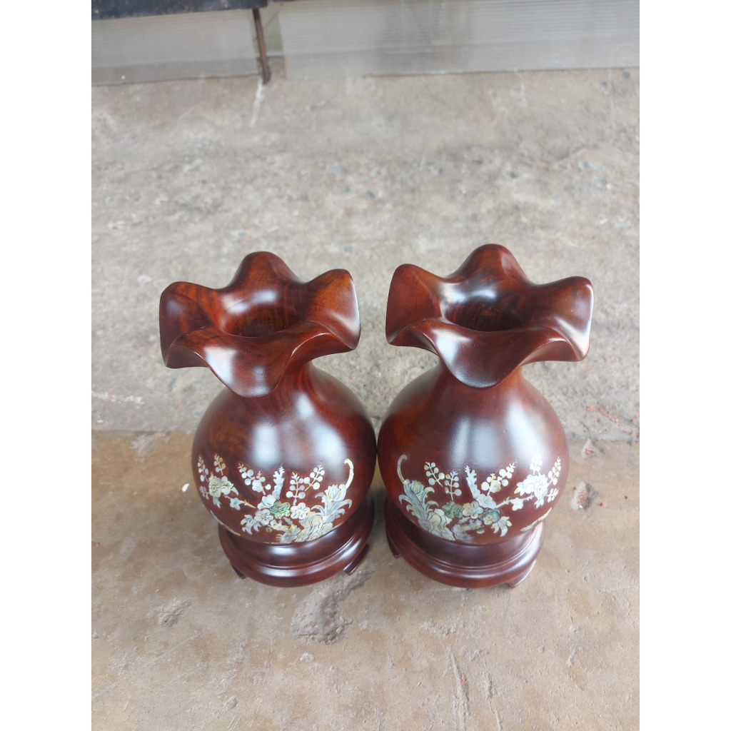 Cặp Lục bình hoa huệ gỗ lim cẩn hình hoạ tiết hàng nguyên khối cao 20-24-30 cm