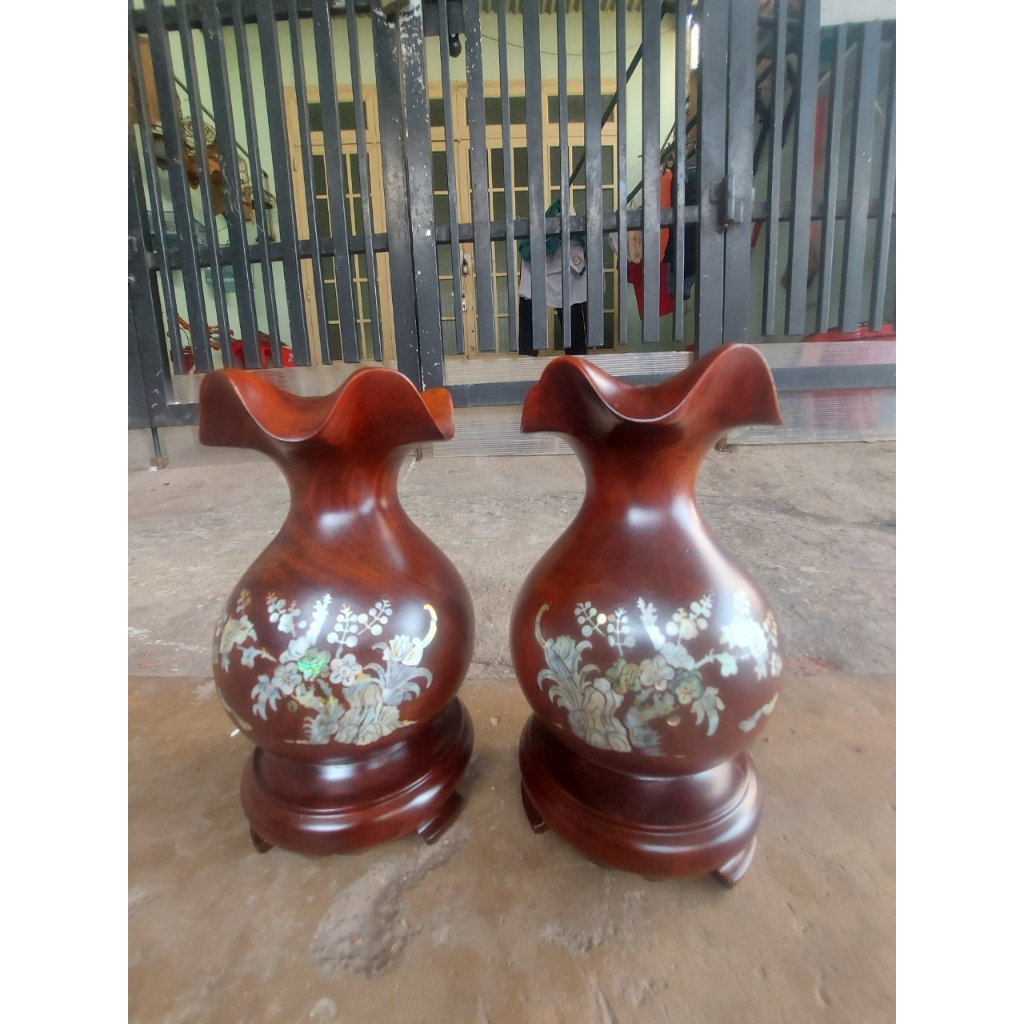 Cặp Lục bình hoa huệ gỗ lim cẩn hình hoạ tiết hàng nguyên khối cao 20-24-30 cm