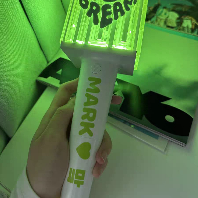 Hình dán lightstick NCT DREAM phản quang dạng chữ