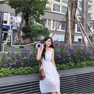 Đầm Daisy Queen trắng