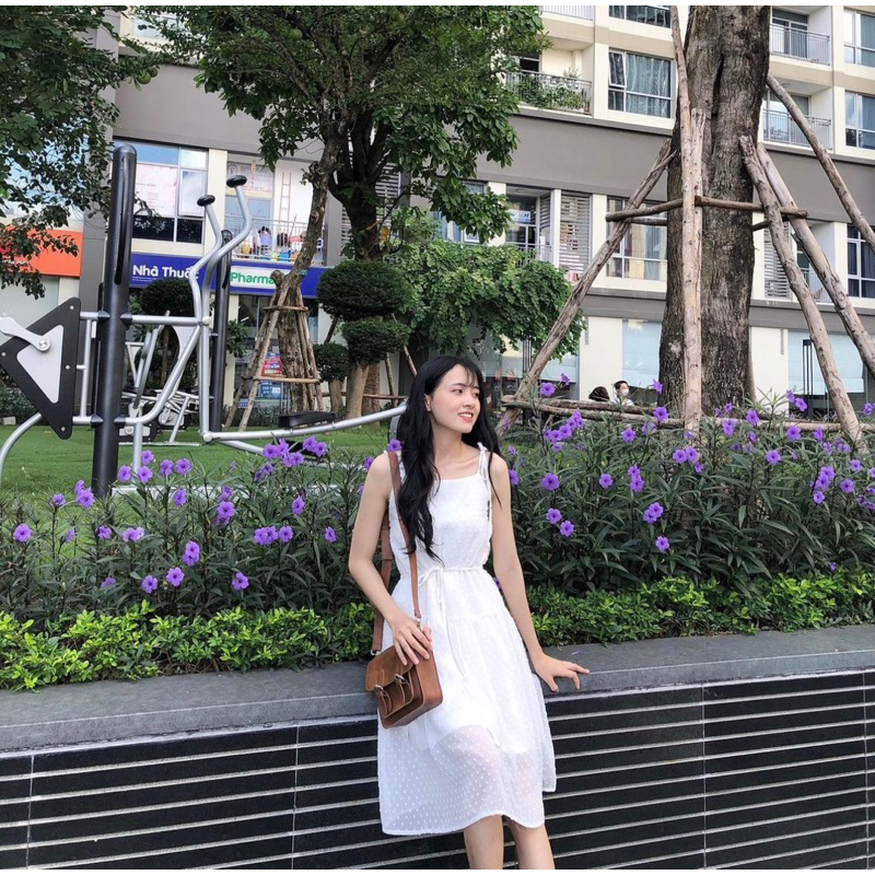 Đầm Daisy Queen trắng