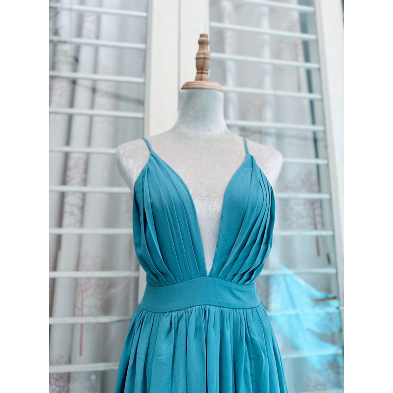 Đầm maxi OneTheLand voan chiffon sexy