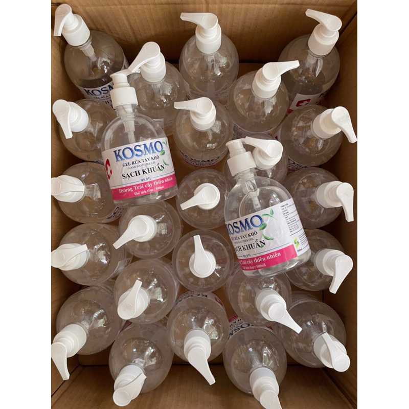 Gel khô rửa tay sát khuẩn nhanh khô , chai 500 mL có vòi xịt .