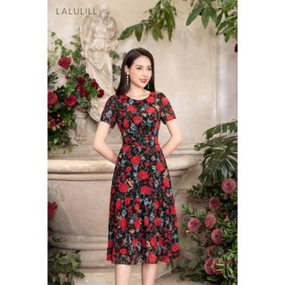 Đầm dáng A 2 tầng bèo LALULLILL chiffon nền đen hoa đỏ LDL2303601