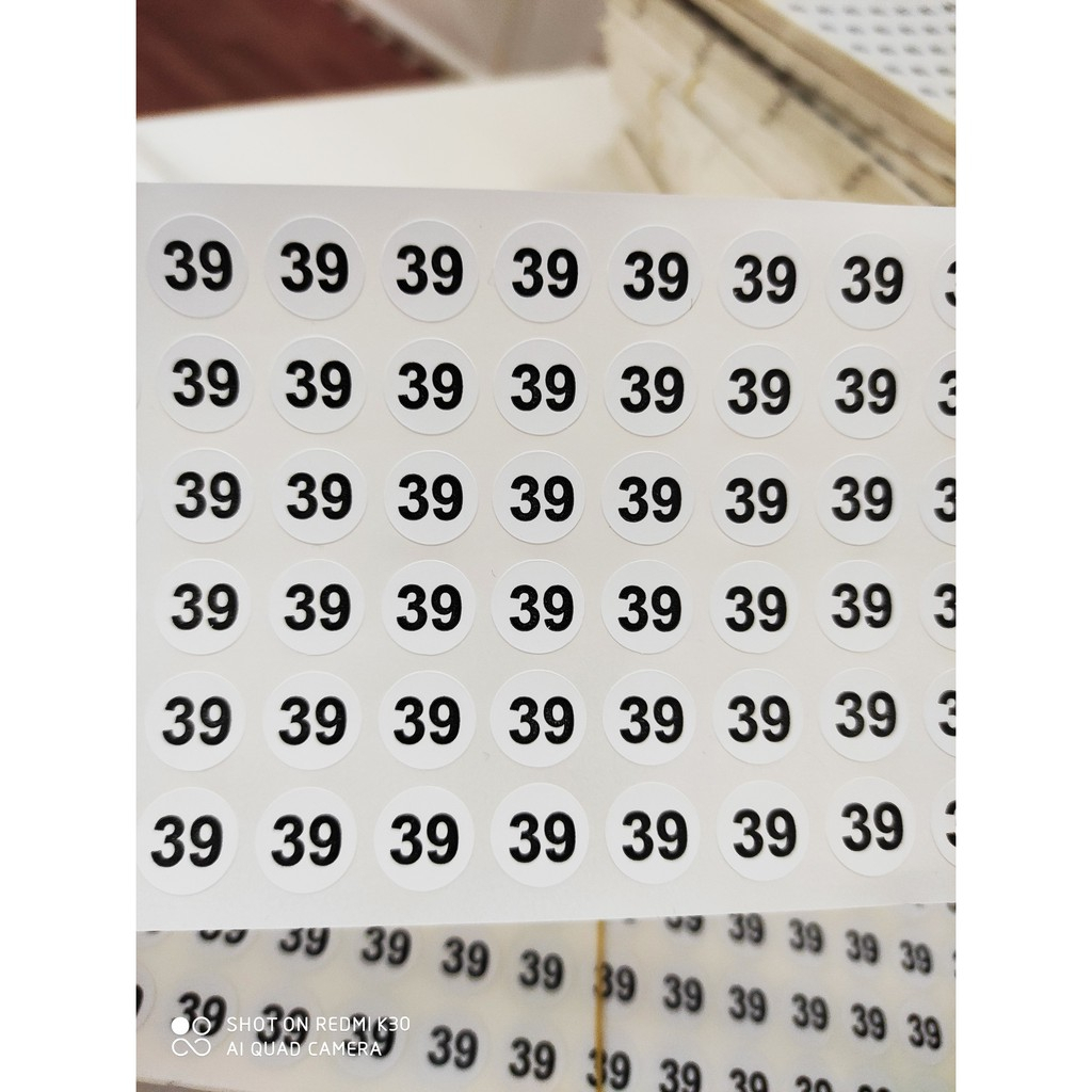 100 tờ tem size dán quần áo đủ cỡ
