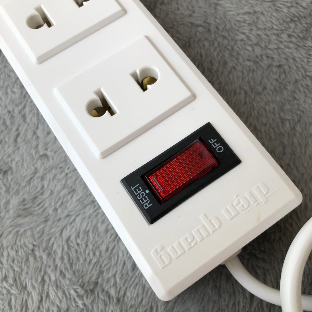 Ổ Cắm Điện Quang ĐQ 002A-02 dây dài 2M và 5M  - Hàng chính hãng