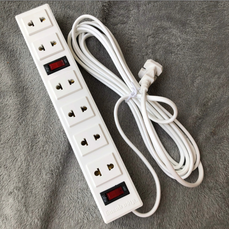 Ổ cắm Điện Quang ĐQ 001A-01 dây dài 2M và 5M  - Hàng chính hãng