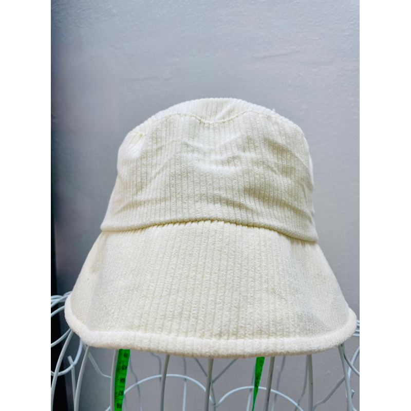 Pass mũ bucket vành thêu cầu vồng beunas