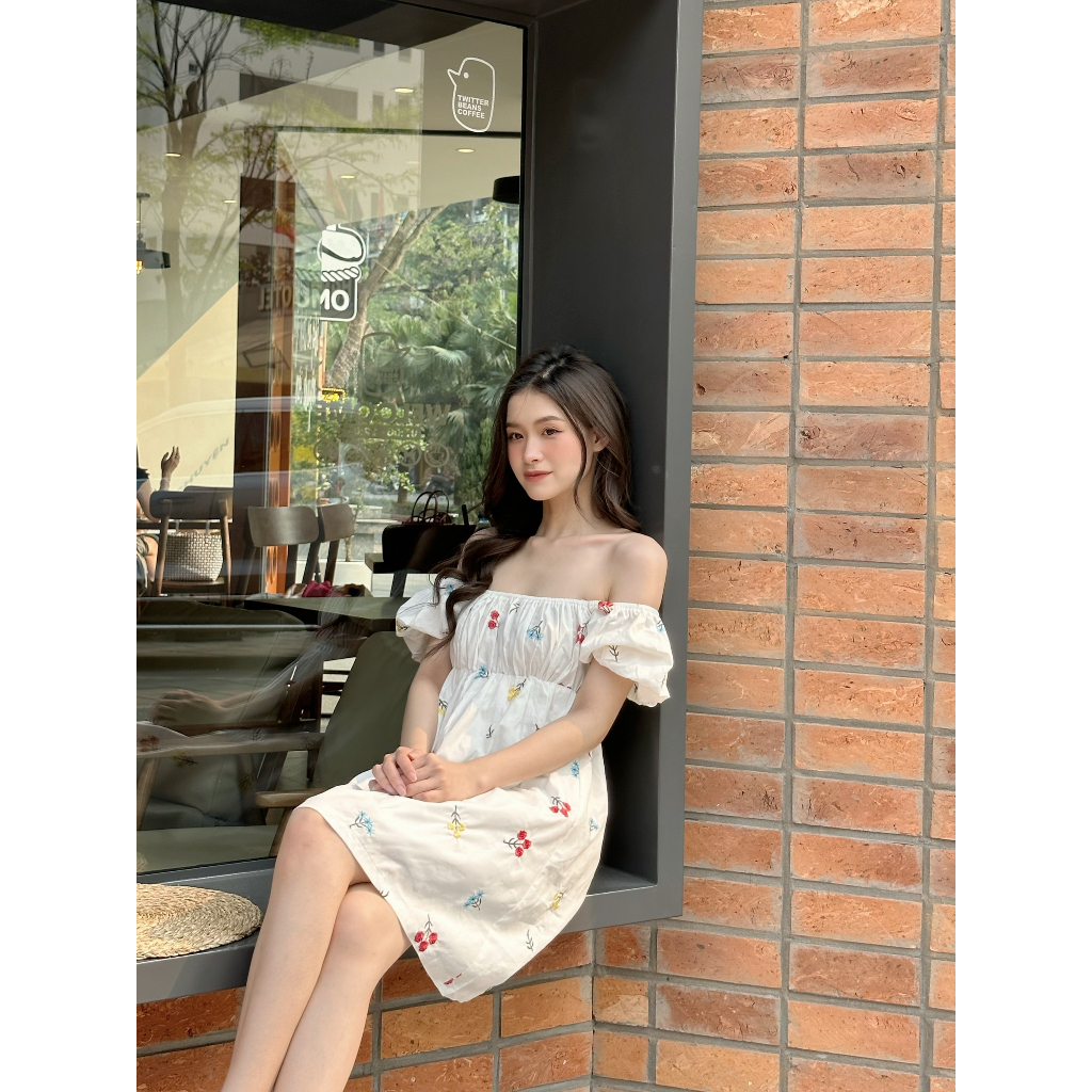 YU CHERRY | Đầm trễ vai nữ họa tiết hoa mặc được 2 kiểu Ordinary Floral Dress YD170