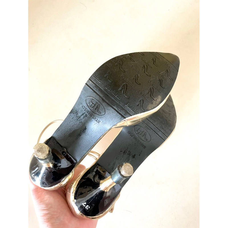 Giày cao gót size 37