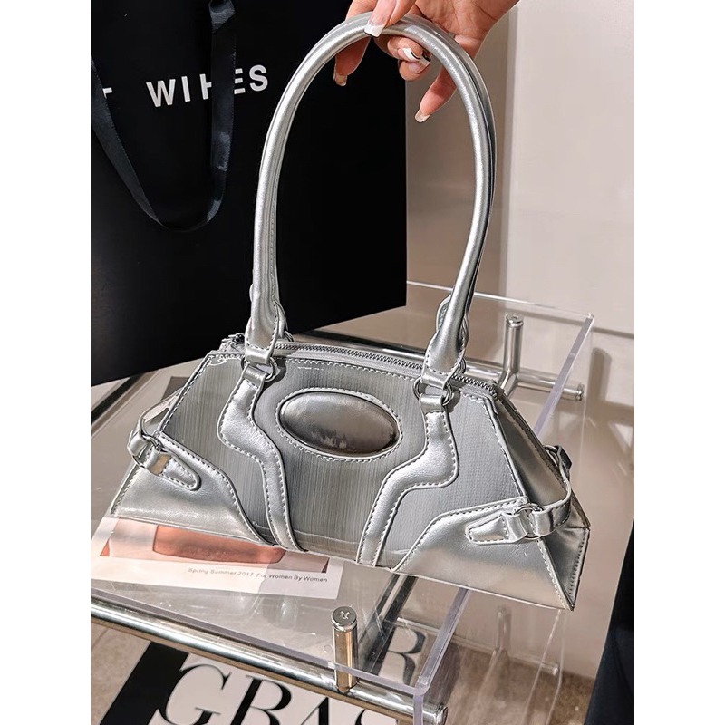 Túi Xách Kẹp Nách Nữ Màu Silver Hot 2023