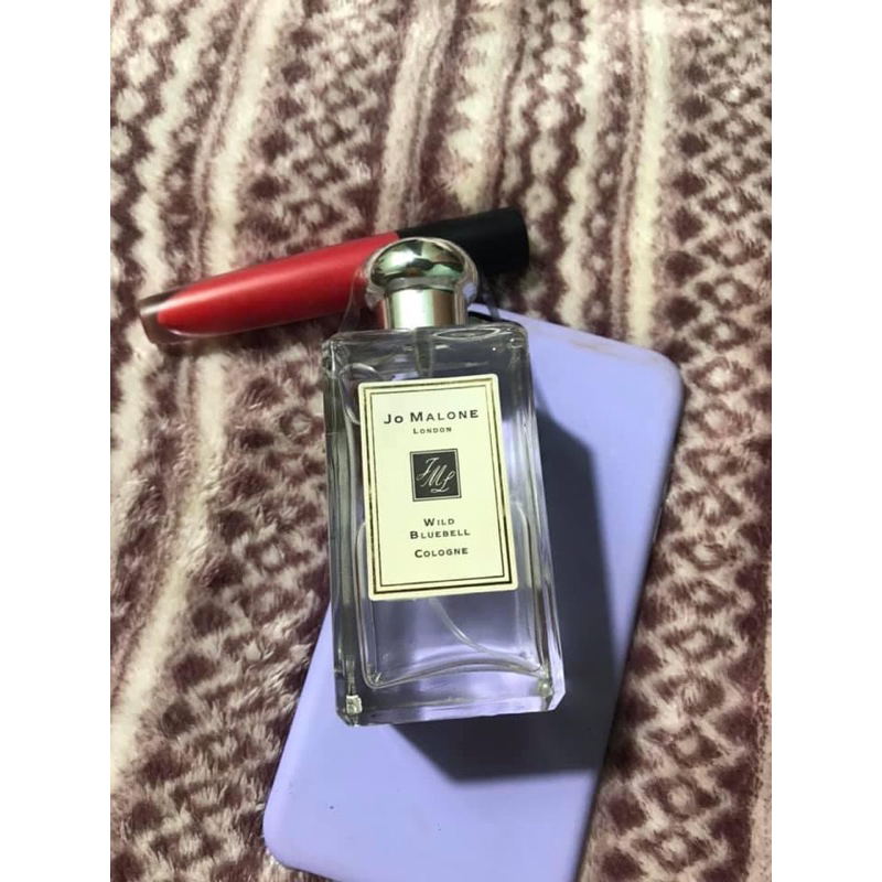 Nước hoa jomalon wild si sân bay