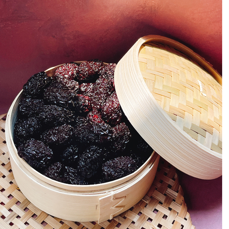 Táo đen ăn vặt TPFOODS mứt táo sấy dẻo , nhà làm sản phẩm an toàn đầy đủ giấy tờ cấp phép dùng cho gia đình.