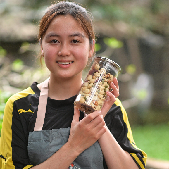 Granola Siêu Hạt Không Yến Mạch Ngũ Cốc Giảm Cân Tiện Lợi Thơm Ngon Không Đường