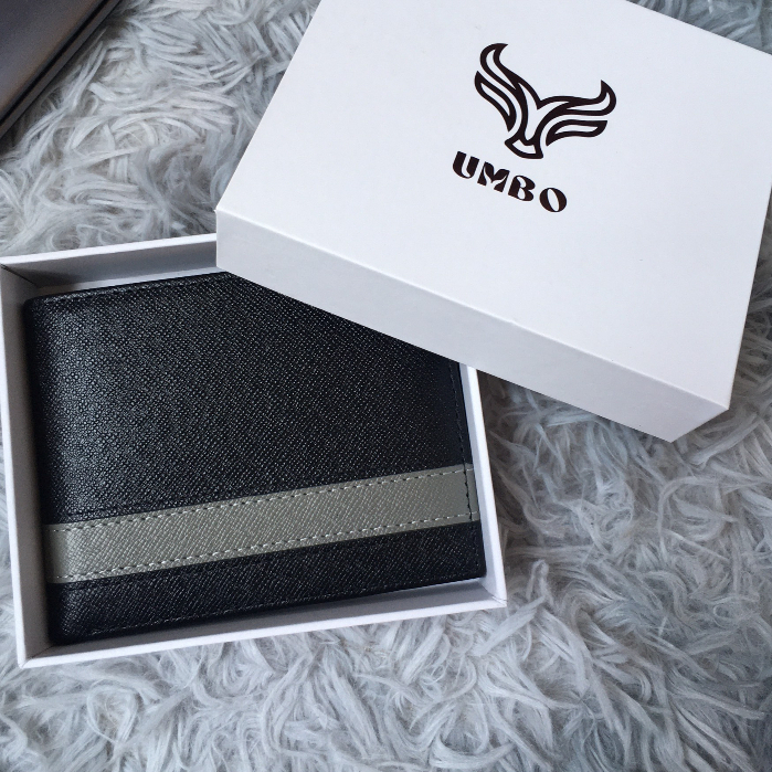 VÍ DA BÒ TAIGA ĐEN PHỐI SỌC XÁM , VÍ NGANG 9.5X12CM - THƯƠNG HIỆU UMBO