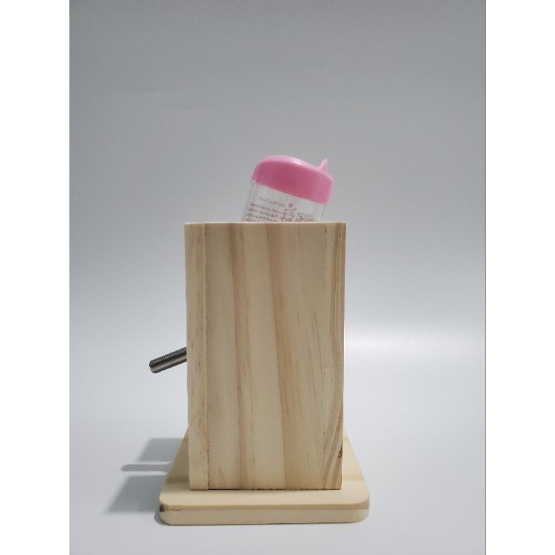 Giá Đỡ Bình Nước Bằng Gỗ Cho Lồng Nuôi Hamster Chinchilla Bọ Ú Nhím