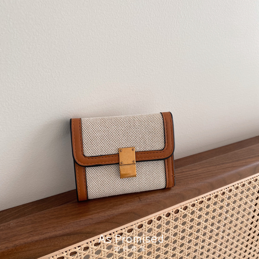 Ví cầm tay nữ nhỏ gọn Naomi thiết kế basic 14S-K