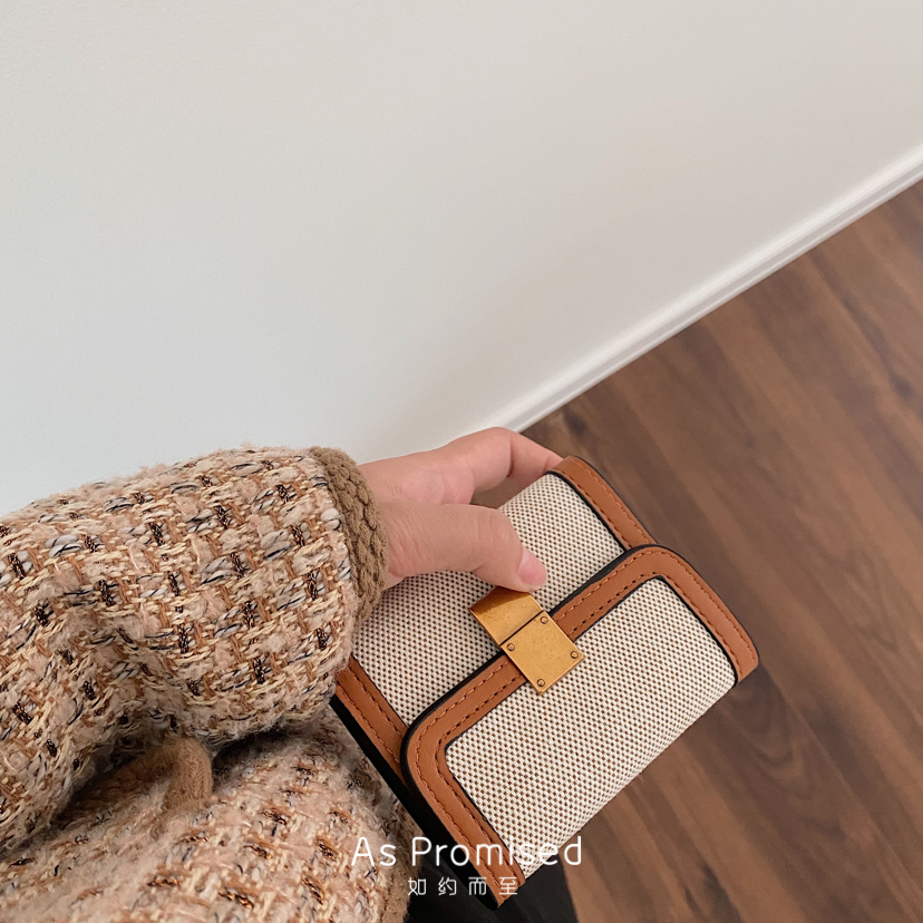 Ví cầm tay nữ nhỏ gọn Naomi thiết kế basic 14S-K