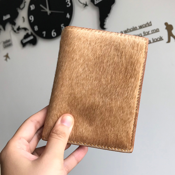 VÍ DA BÒ NGUYÊN LÔNG ĐỘC ĐÁO, VÍ NGANG/DỌC 9.5X12CM - THƯƠNG HIỆU UMBO