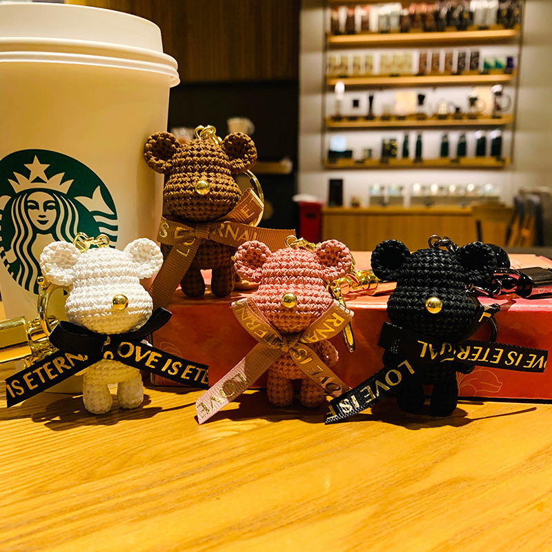 Móc khóa gấu bearbrick chất liệu silicon nhiều mẫu, móc cài cho balo, túi xách, chìa khóa