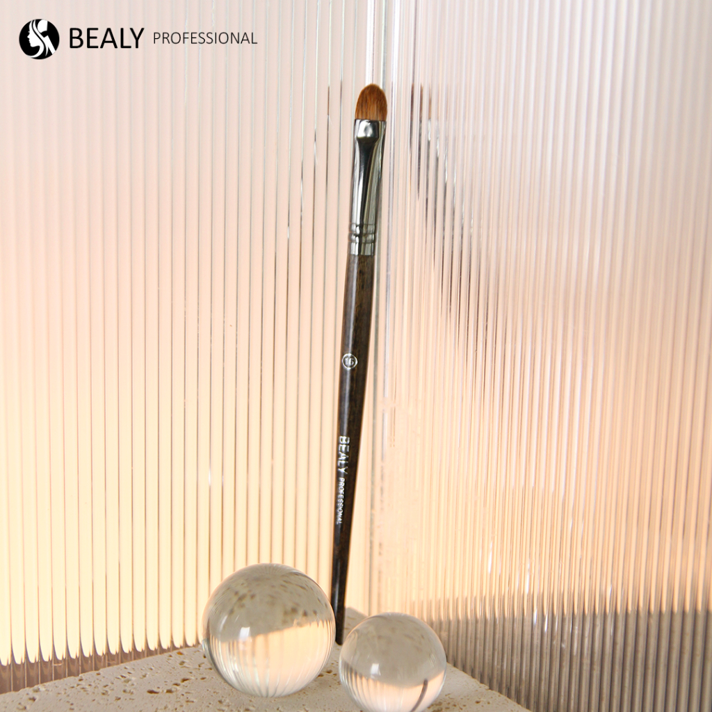 Cọ Tán Kem Nền/ Che Khuyết Điểm Bealy LT26C- NO.16
