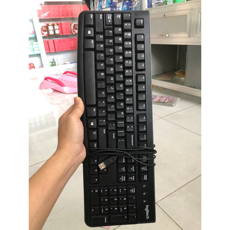 Bàn phím máy tính văn phòng thanh lý giá hạt dẻ