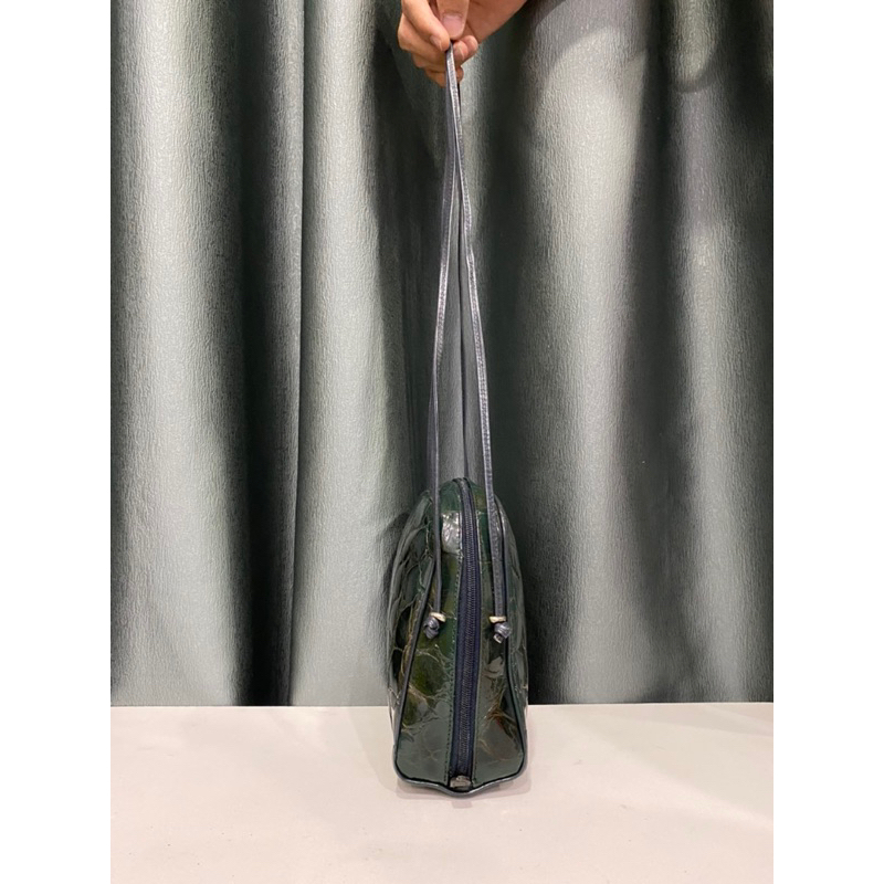 Túi si hiệu LANCEL của Pháp da cá sấu bóng kính thật