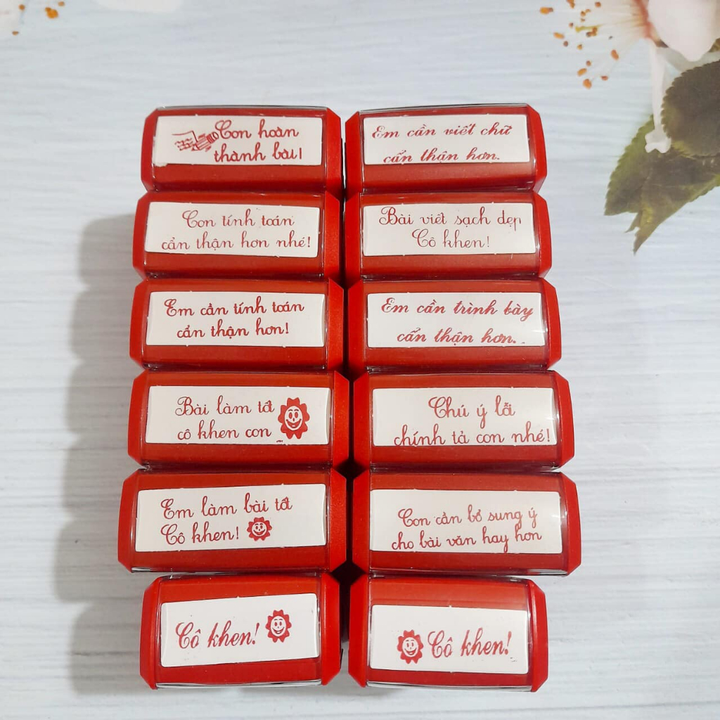 Con dấu đỏ khen học sinh dùng cho giáo viên. mẫu mã đa dạng.