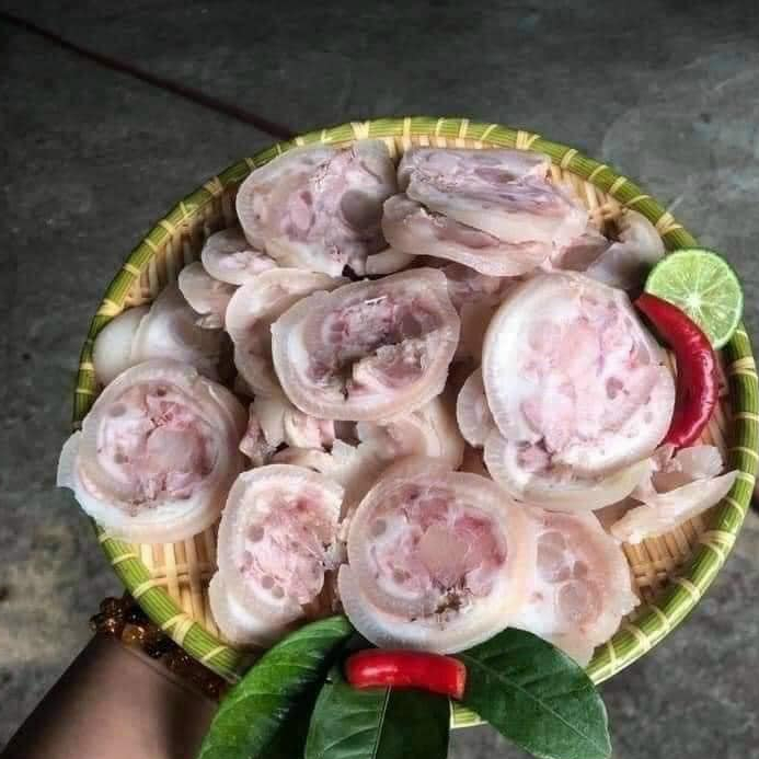 Móng giò heo rút xương 80%