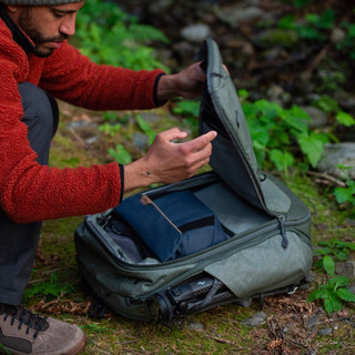 Túi đeo chéo Peak Design Field Pouch V2