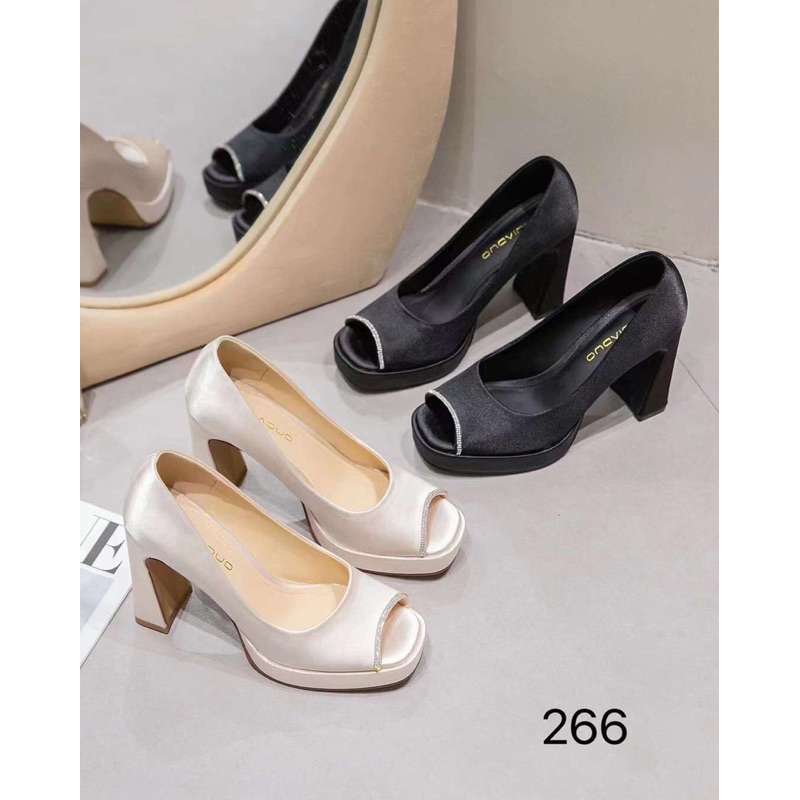 Sandal Hở Mũi Viền Đá Hàng Fullbox Cao Cấp - CERIHOUSE