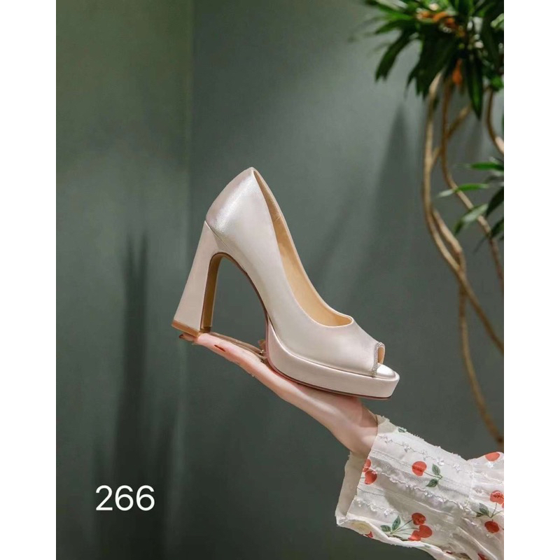Sandal Hở Mũi Viền Đá Hàng Fullbox Cao Cấp - CERIHOUSE