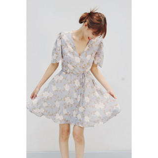 CHICBAE21 - Đầm đáp chéo buộc nơ eo xanh hoa trắng