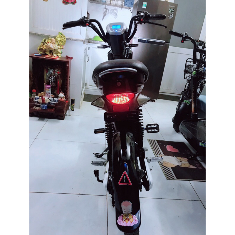 Thanh lý xe đạp điện njnja cap a cho bé đi học.