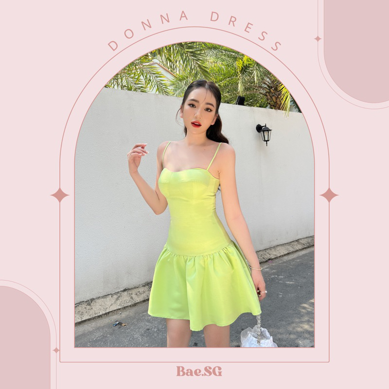- Donna Dress - Đầm xanh bơ 2 dây, chít eo dáng xòe có tăng đơ thu dây đầm