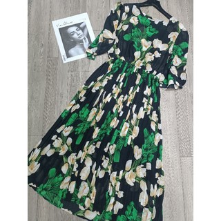 Đầm maxi dập ly hoa tay lỡ
