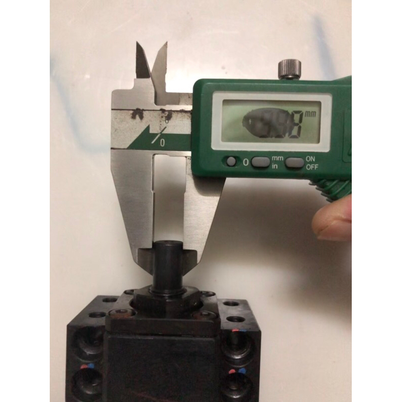 Trục vít me bi  phi 14 bước 2 thk.