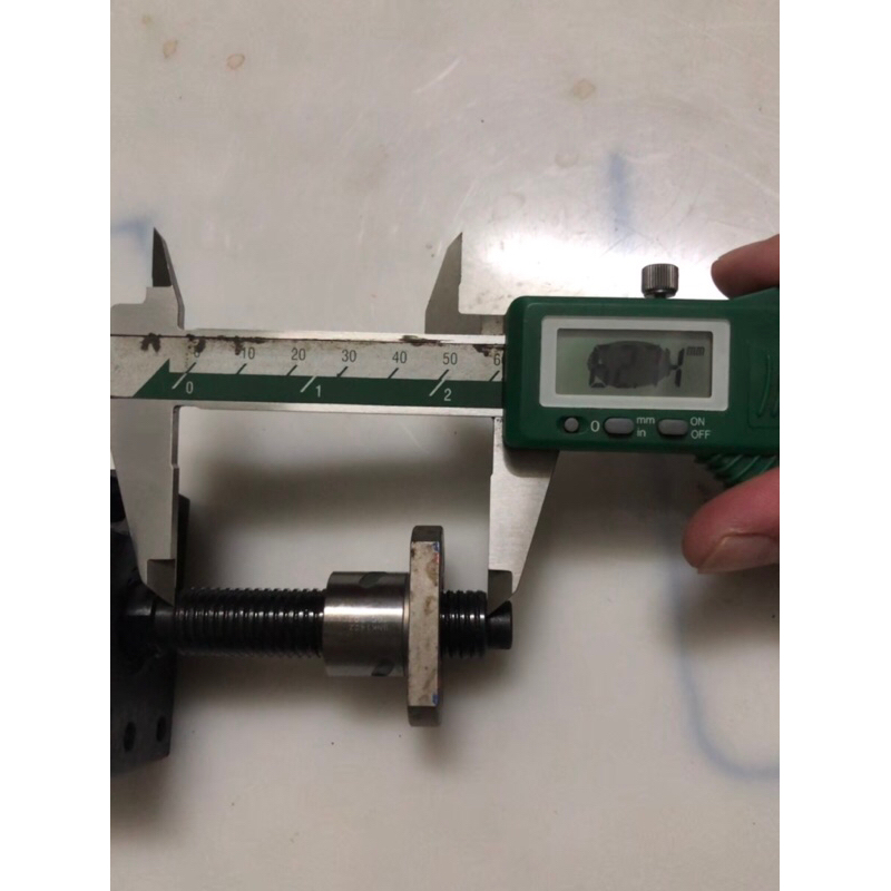 Trục vít me bi  phi 14 bước 2 thk.