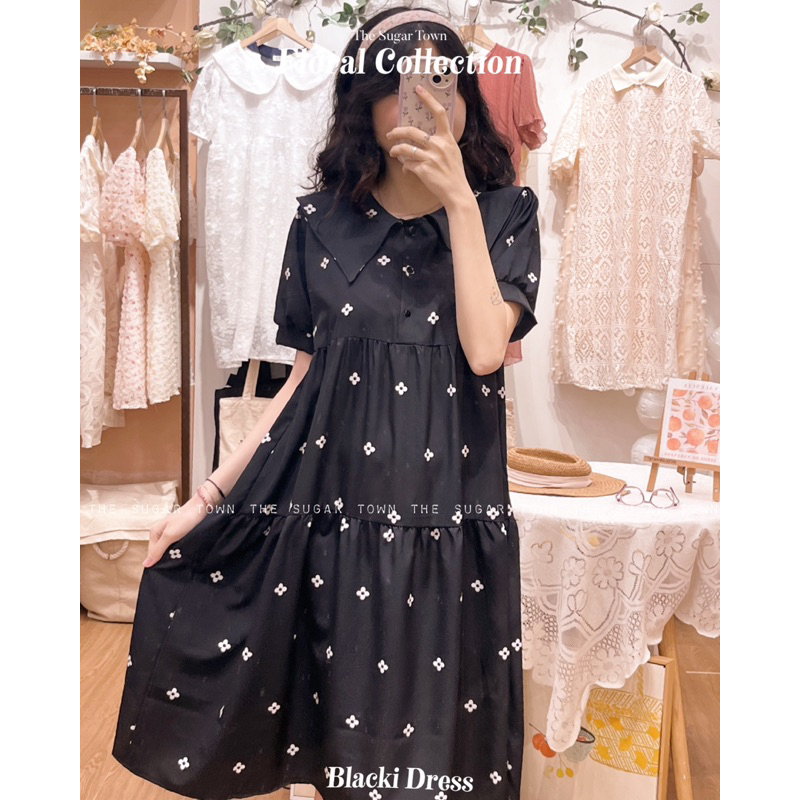 Váy lụa in hoa Blacki Dress SugarTown