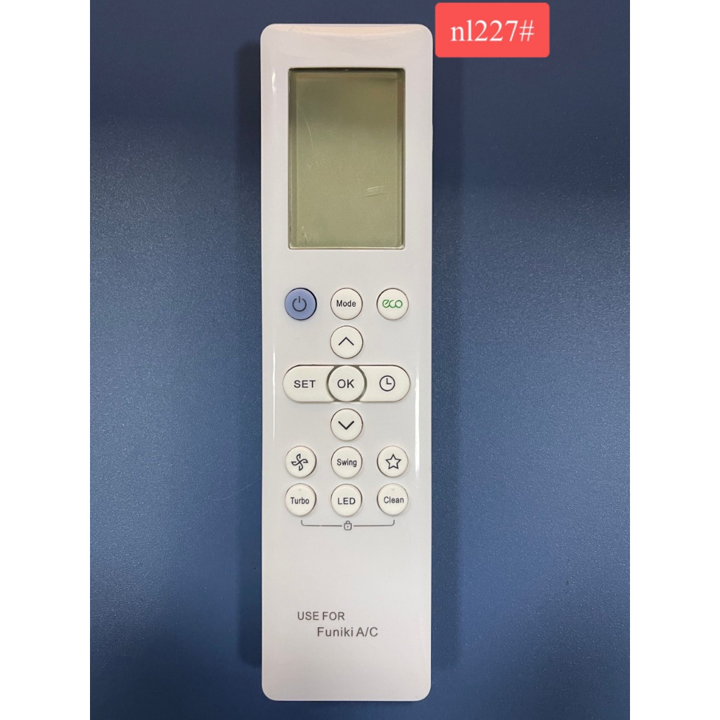 Điều khiển điều hòa funiki nút xanh và hình mặt trăng loại mới dành cho gia đình